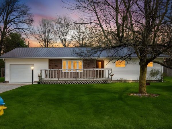 125 Hamilton Avenue, Hebron, OH 43025