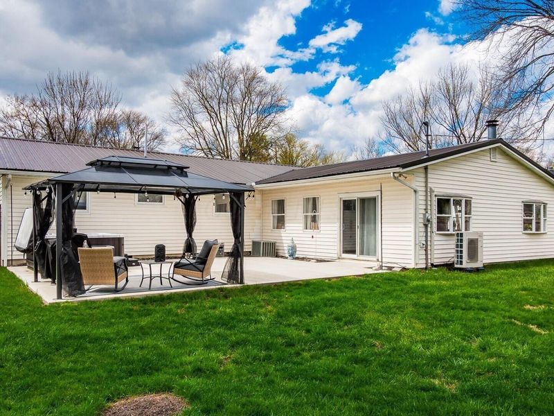 125 Hamilton Avenue, Hebron, OH 43025 Photo 2