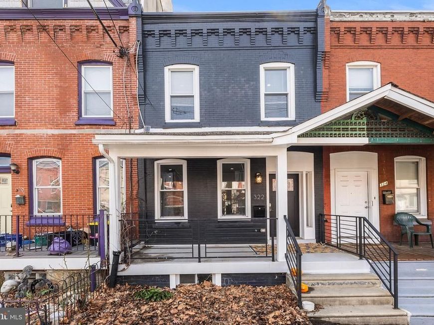 322 N 42nd Street, Philadelphia, PA 19104 Main Photo