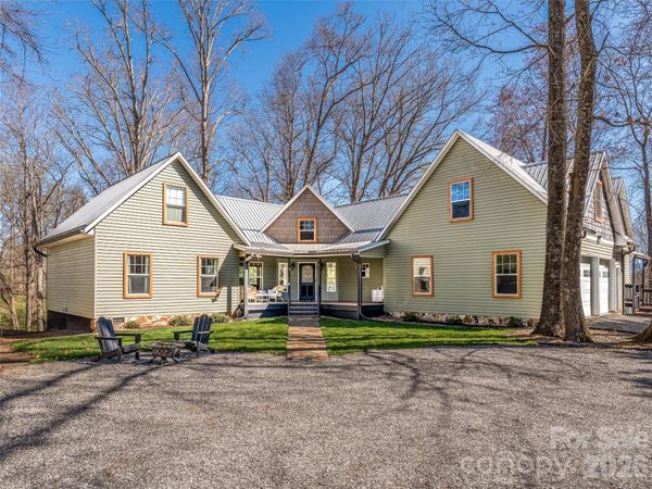 6 Jackson Cove Road, Leicester, NC 28748