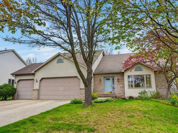 603 Jenna Drive, Verona, WI 53593