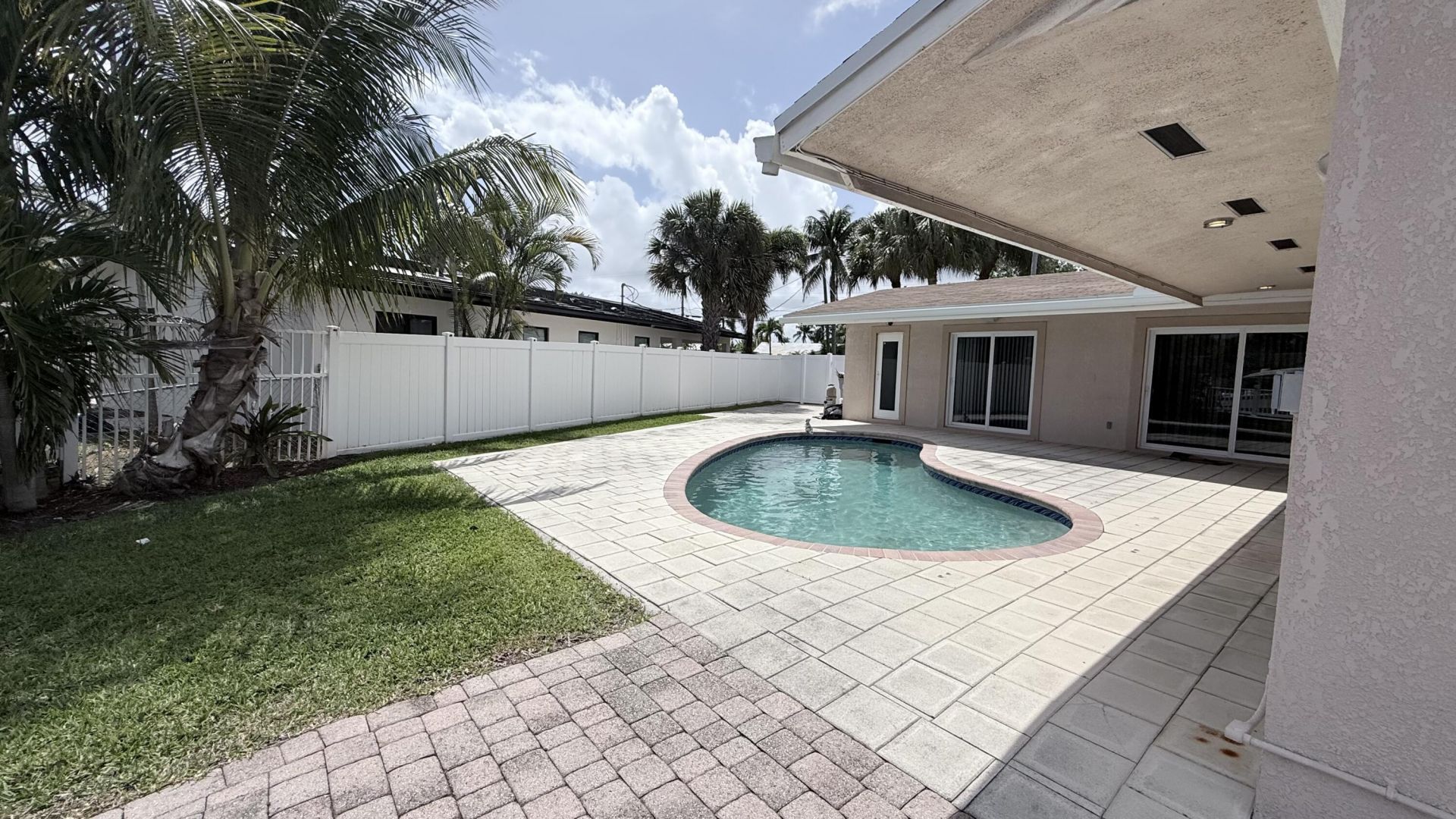 1110 SE 9th Avenue, Pompano Beach, FL 33060 Photo