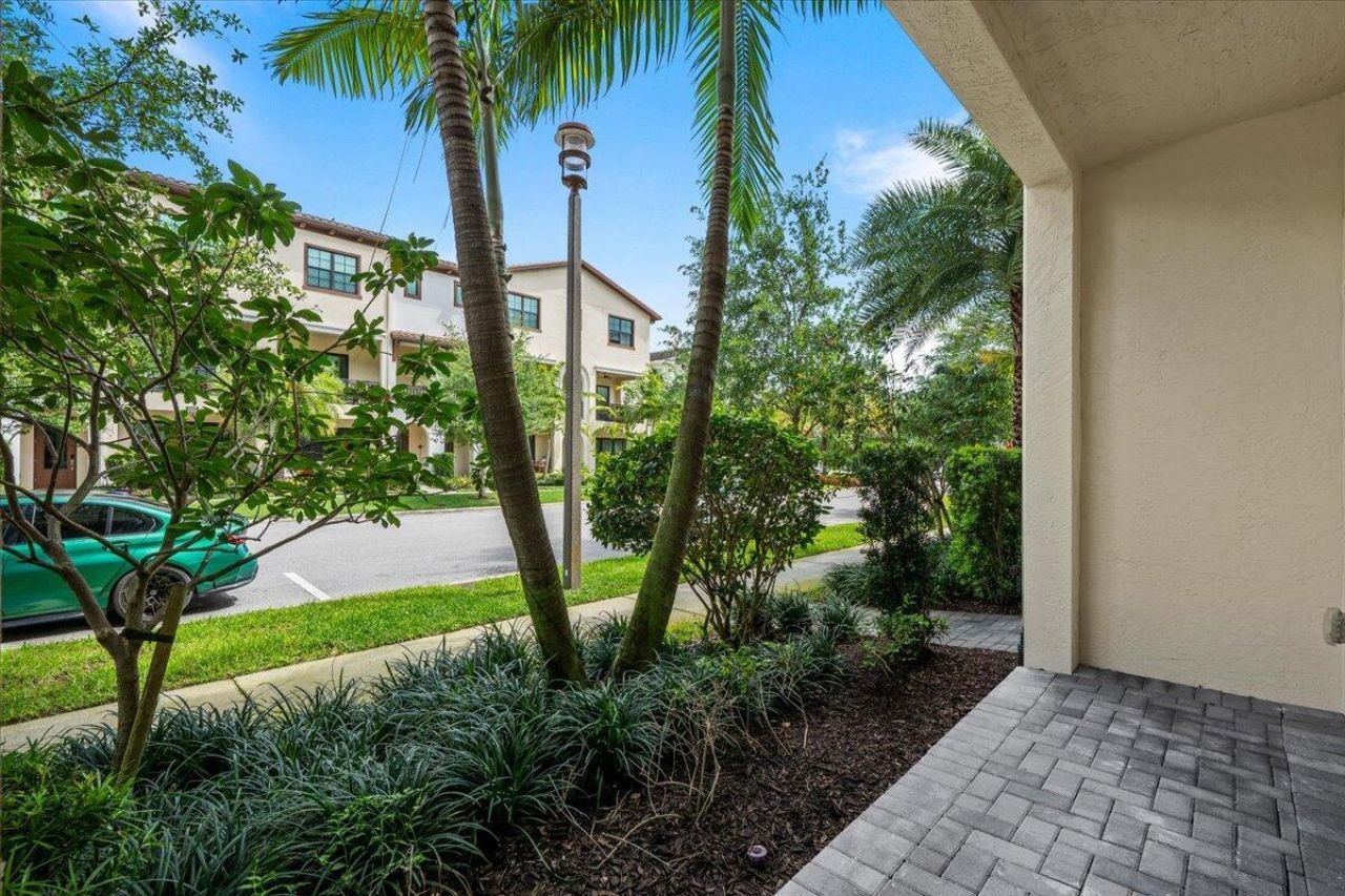 5316 Sagan Lane, Palm Beach Gardens, FL 33418 Photo
