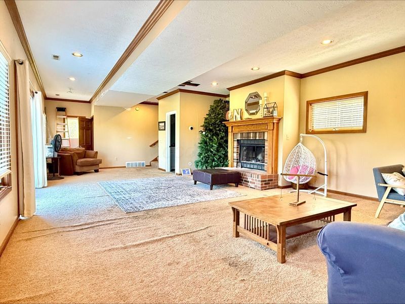 8765 Colvin Drive, Plain City, OH 43064 Photo 11