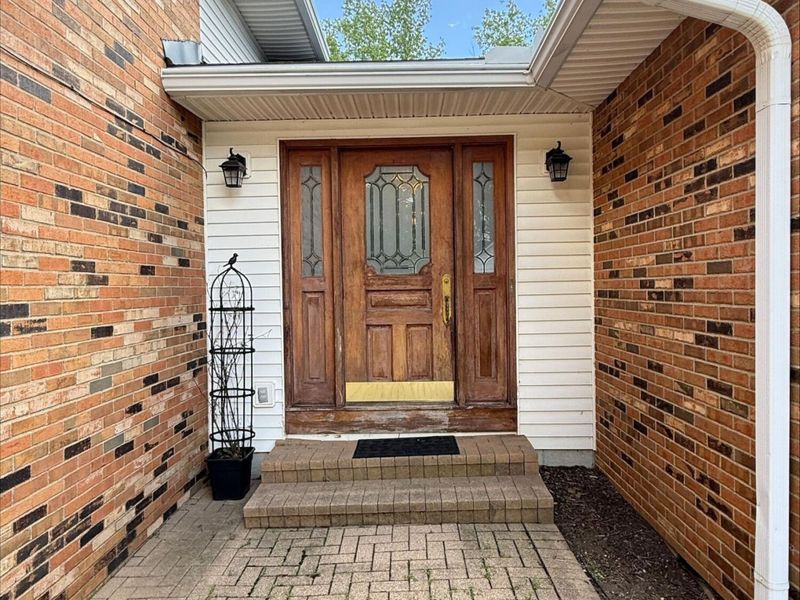 8765 Colvin Drive, Plain City, OH 43064 Photo 3