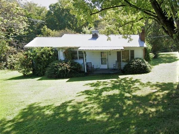 237 Belvue Drive, Mount Airy, NC 27030