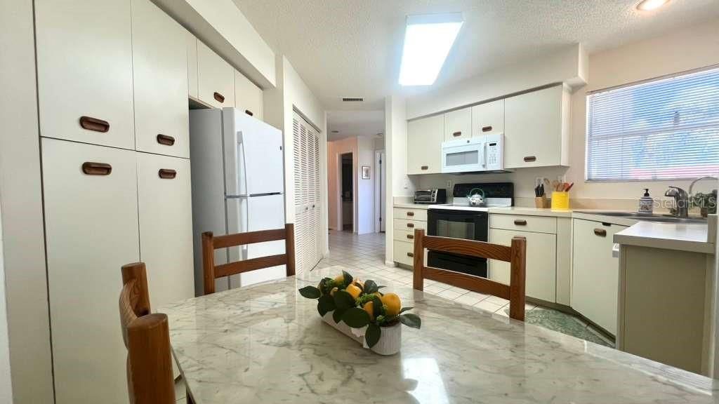6047 Bahia Del Mar Boulevard, Unit 266, Saint Petersburg, FL 33715 Photo