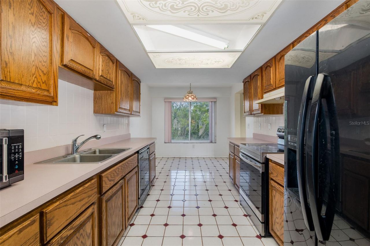 9947 Grove Drive, New Port Richey, FL 34654 Photo