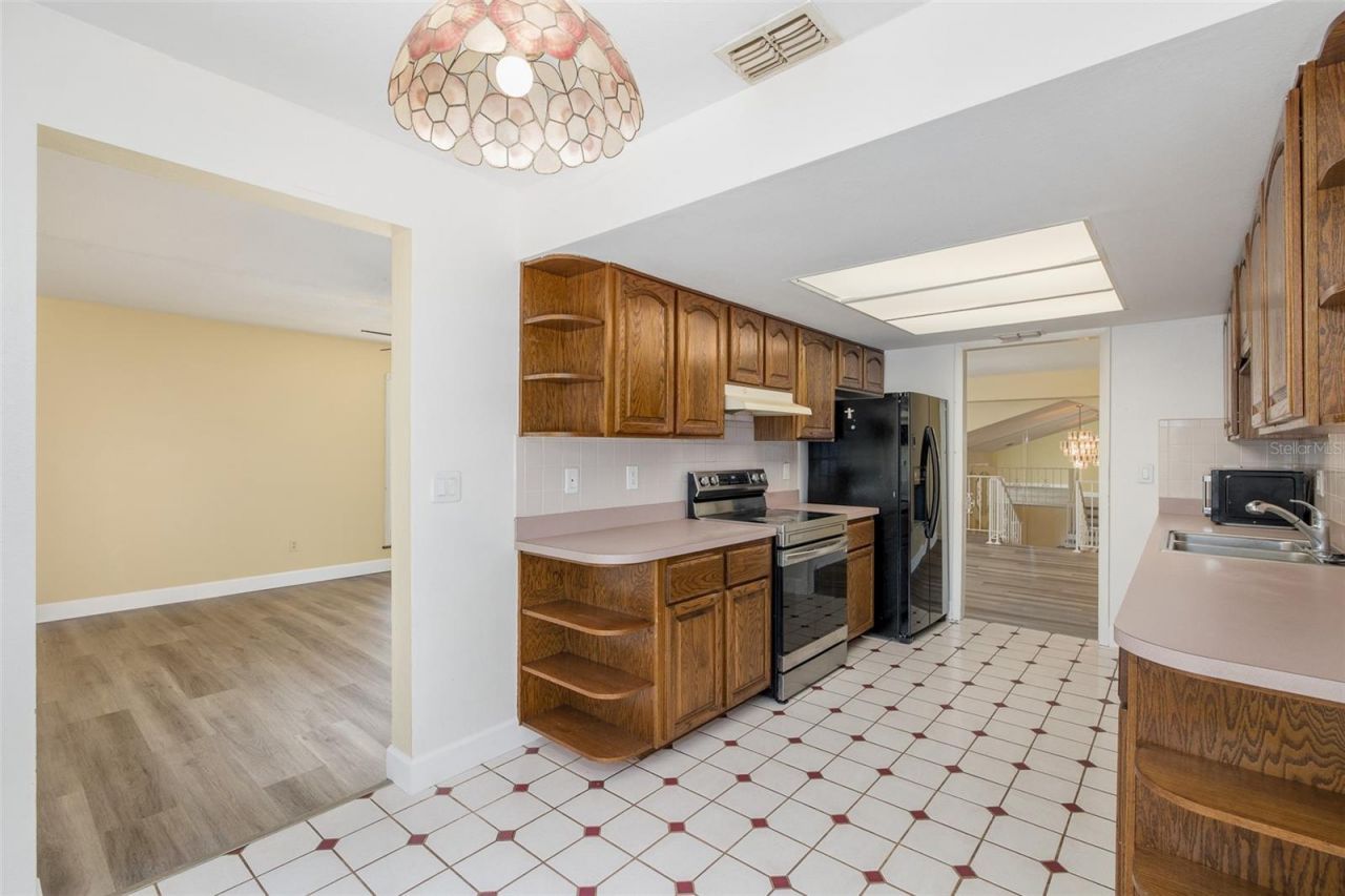 9947 Grove Drive, New Port Richey, FL 34654 Photo