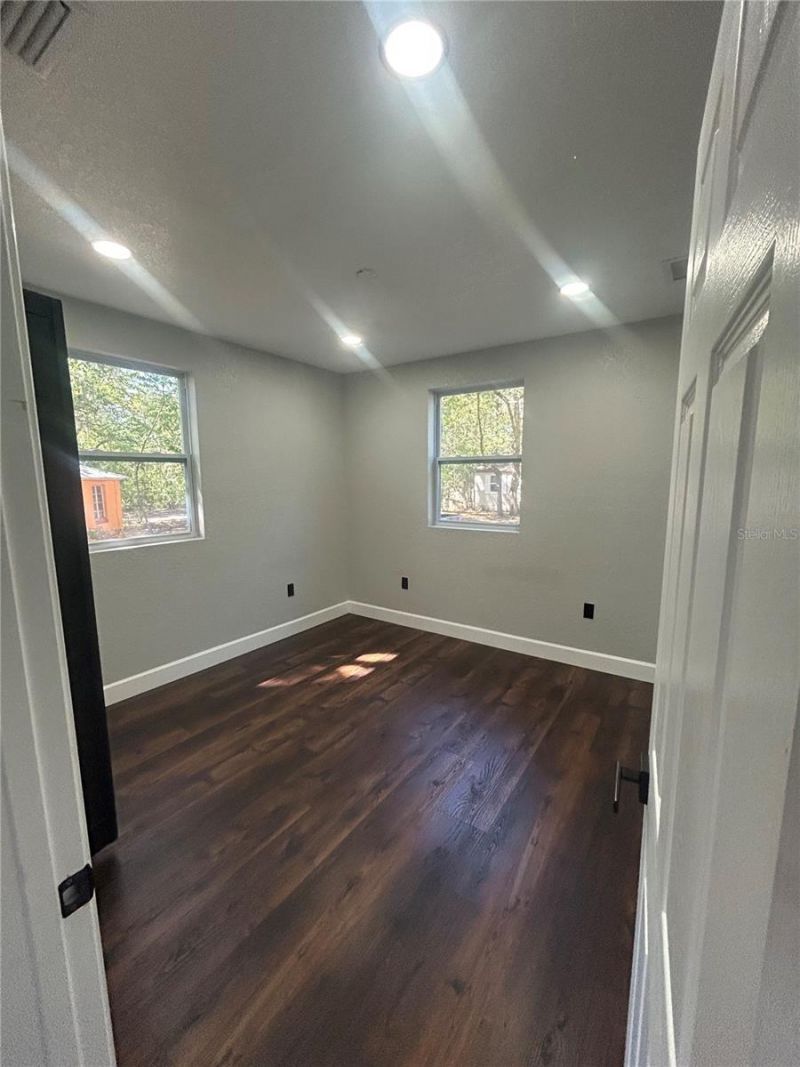 1111 SE 6th Avenue, Gainesville, FL 32601 Photo