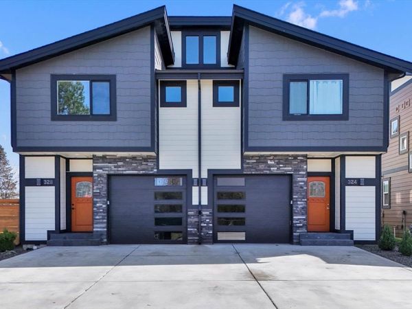324/328 N Moen Ln, Spokane Valley, WA 99016