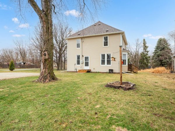 25 2nd Street NE, Elgin, MN 55932