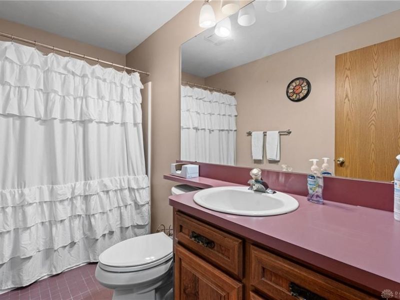 203 N Bickett Road, Xenia Township, OH 45385 Photo 15