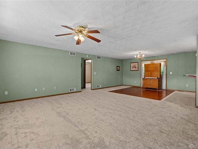 203 N Bickett Road, Xenia Township, OH 45385 Photo 3