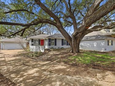 9403 Thornberry, Unit A, Dallas, TX 75220