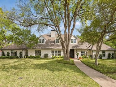 6717 Meadow Lake Avenue, Dallas, TX 75214