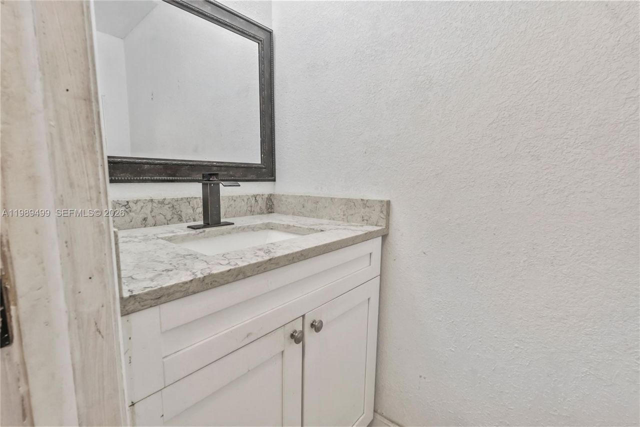 10823 NW 7th St , Coral Springs, FL 33071 Photo