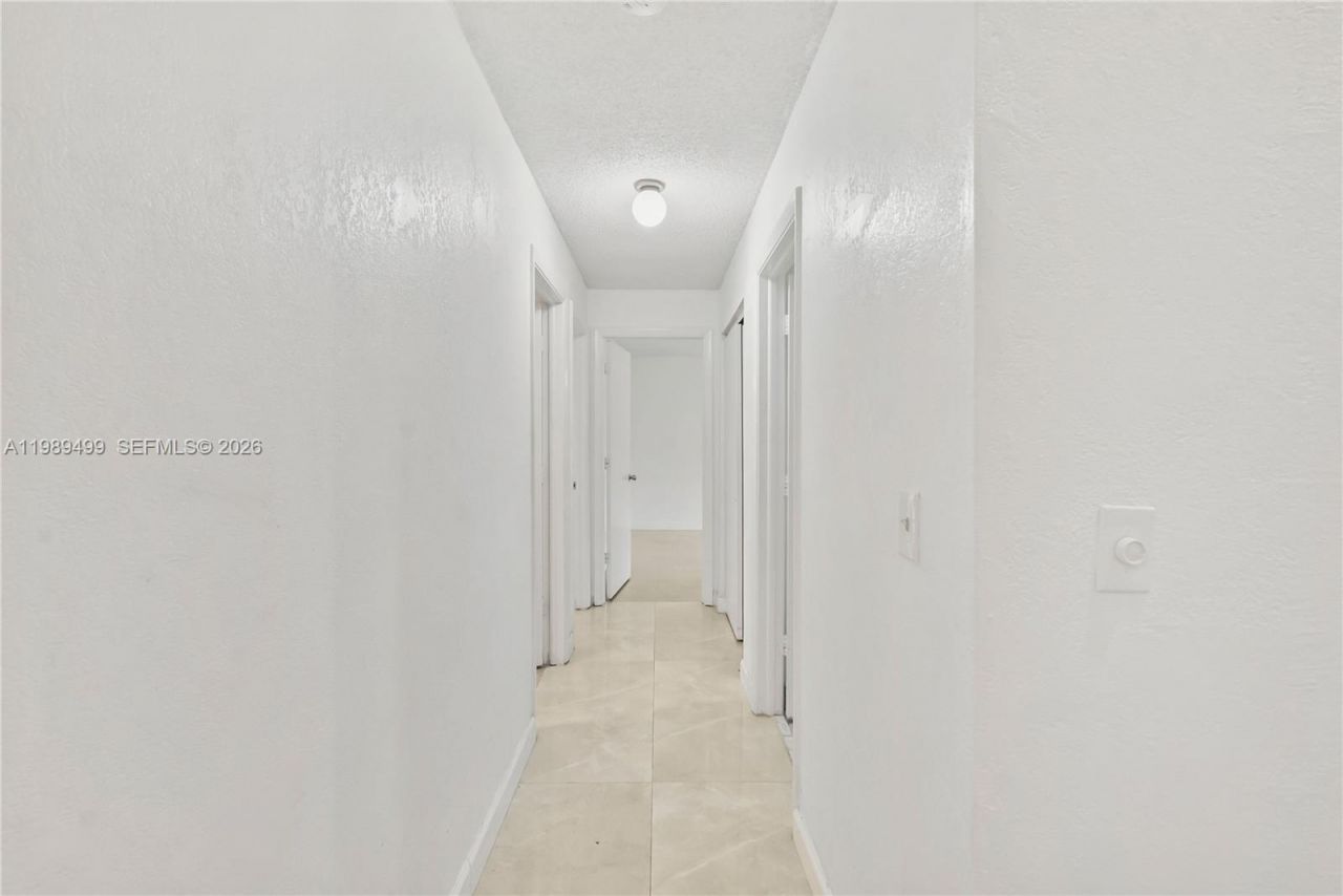 10823 NW 7th St , Coral Springs, FL 33071 Photo