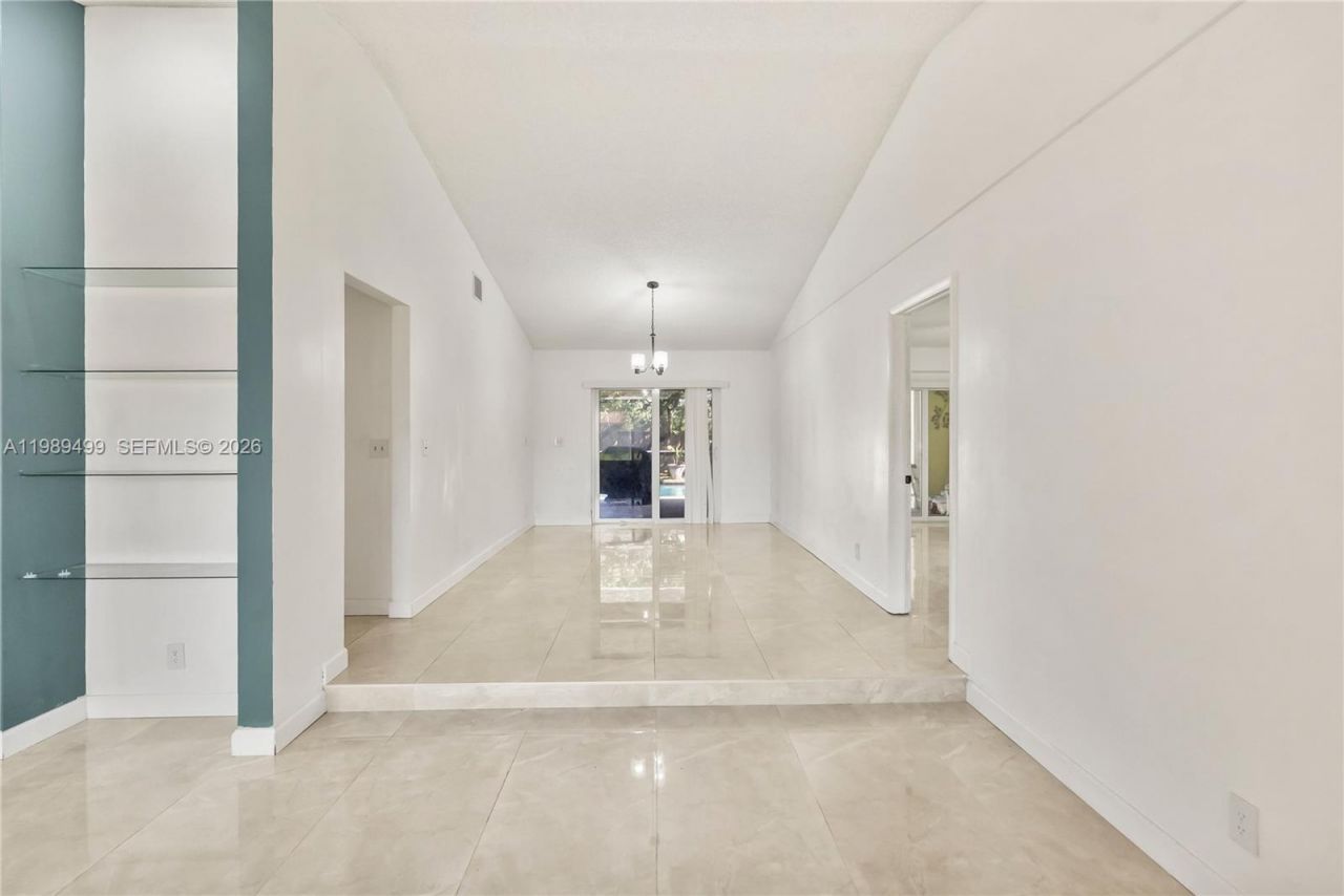 10823 NW 7th St , Coral Springs, FL 33071 Photo