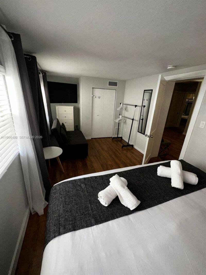 1448 Dewey St, Unit 1448, Hollywood, FL 33020 Photo