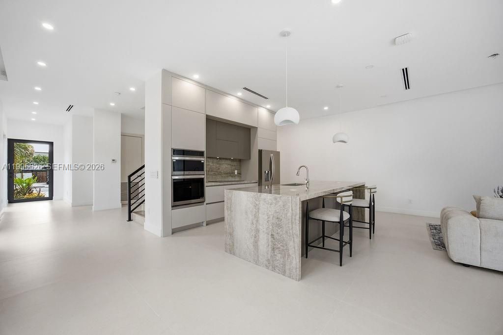 1337 NE 13th Ave , Unit 1337, Fort Lauderdale, FL 33304 Photo