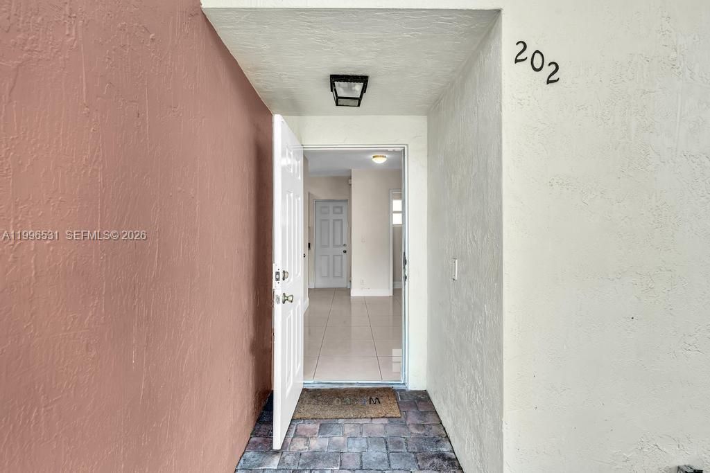 202 NW 14th Ave , Unit C-1, Fort Lauderdale, FL 33311 Photo
