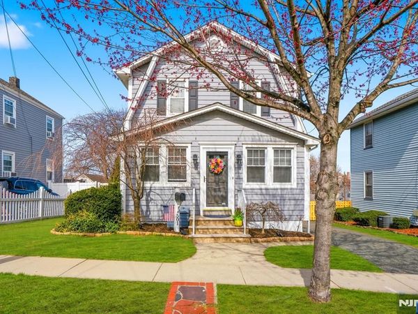 501 Chase Avenue, LYNDHURST, NJ 07071