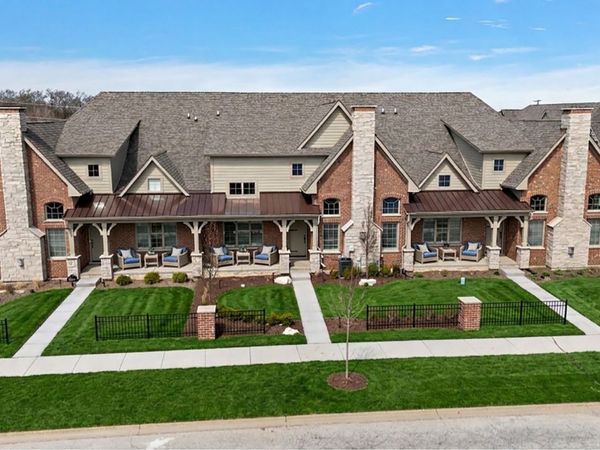 9730 Folkers Drive, Frankfort, IL 60423