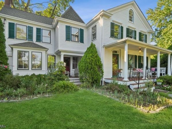 400 Grove St, Montclair, NJ 07043