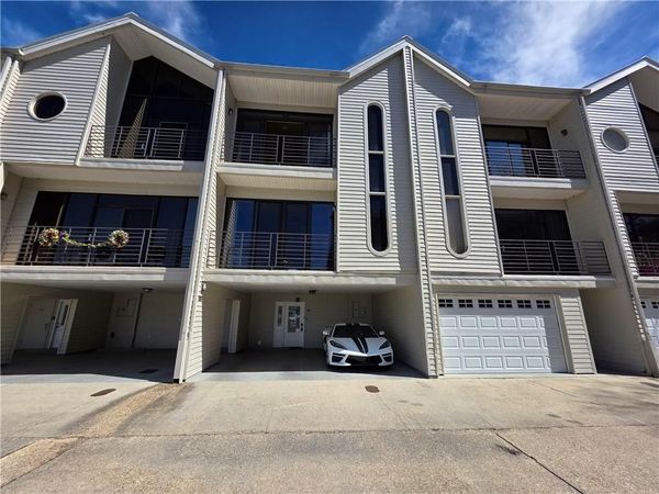 127 E HIGHWAY 22 Highway, Unit E12, Madisonville, LA 70447