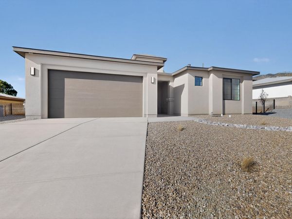 12417 Placid Avenue NE, Albuquerque, NM 87112