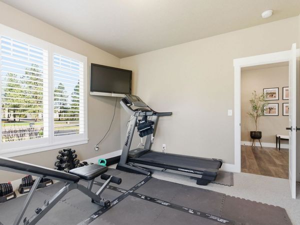 3410 E ELENA Ln, Chattaroy, WA 99003