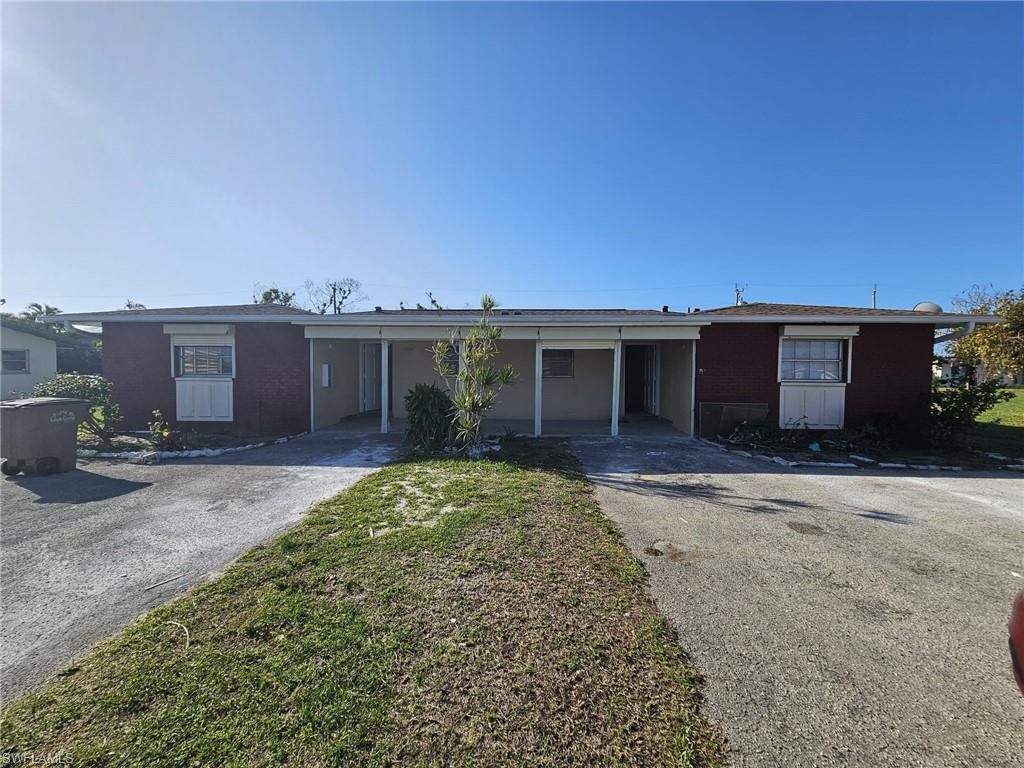 326 Palmetto Dr, Cape Coral, FL 33904 Photo