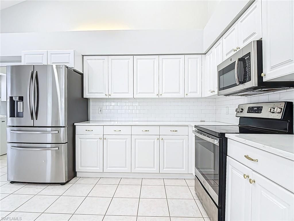 351 Pindo Palm Dr, Naples, FL 34104 Photo