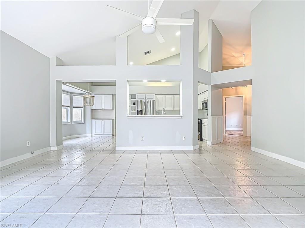 351 Pindo Palm Dr, Naples, FL 34104 Photo
