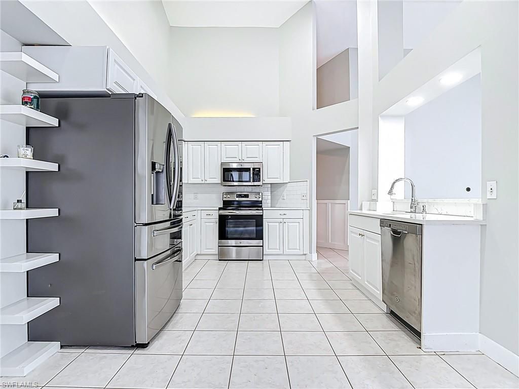 351 Pindo Palm Dr, Naples, FL 34104 Photo