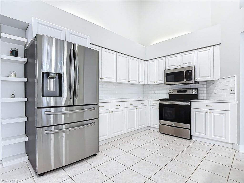 351 Pindo Palm Dr, Naples, FL 34104 Photo