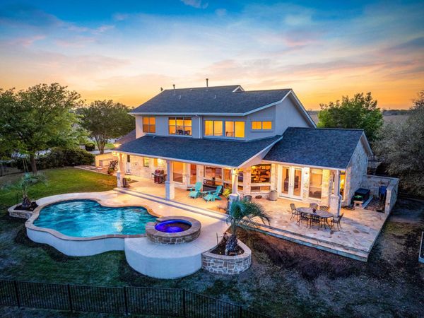 12407 Aquaplex DR, Buda, TX 78610
