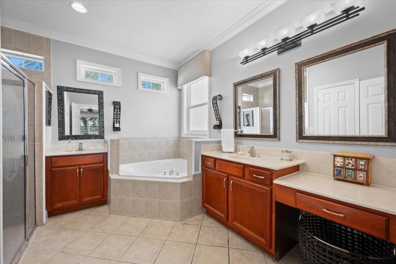 1575 Newhaven Point Lane, West Palm Beach, FL 33411 Photo