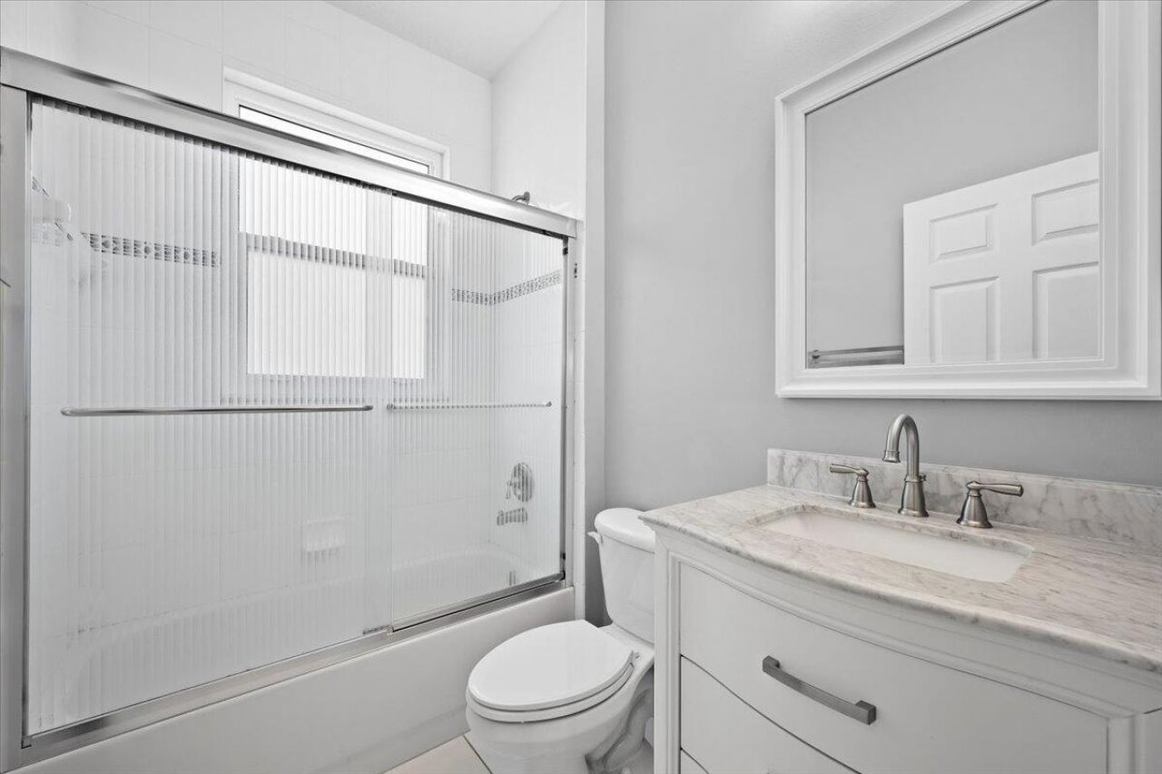 1575 Newhaven Point Lane, West Palm Beach, FL 33411 Photo