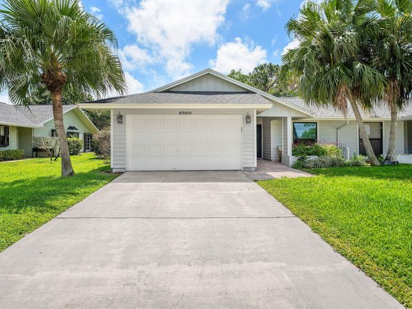 8560 SE Eaglewood Way, Hobe Sound, FL 33455