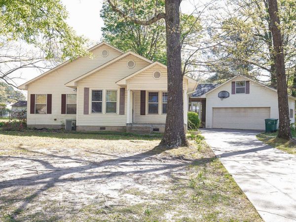 507 Dean , White Hall, AR 71602