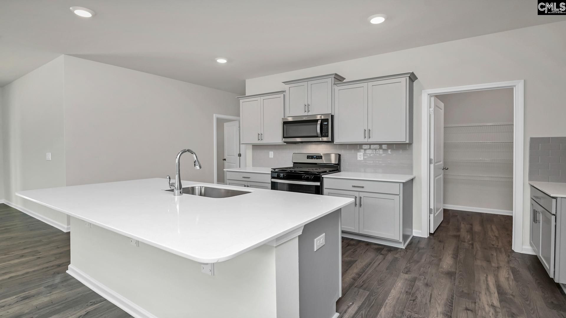 1065 Grand Oaks Drive Photo 4