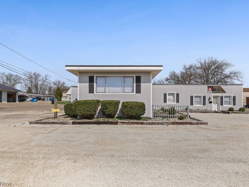 1950 S Freedom Avenue, Alliance, OH 44601 Photo 13