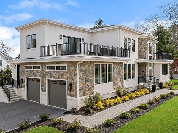 5 Colonial Rd, Unit 5, Needham, MA 02492