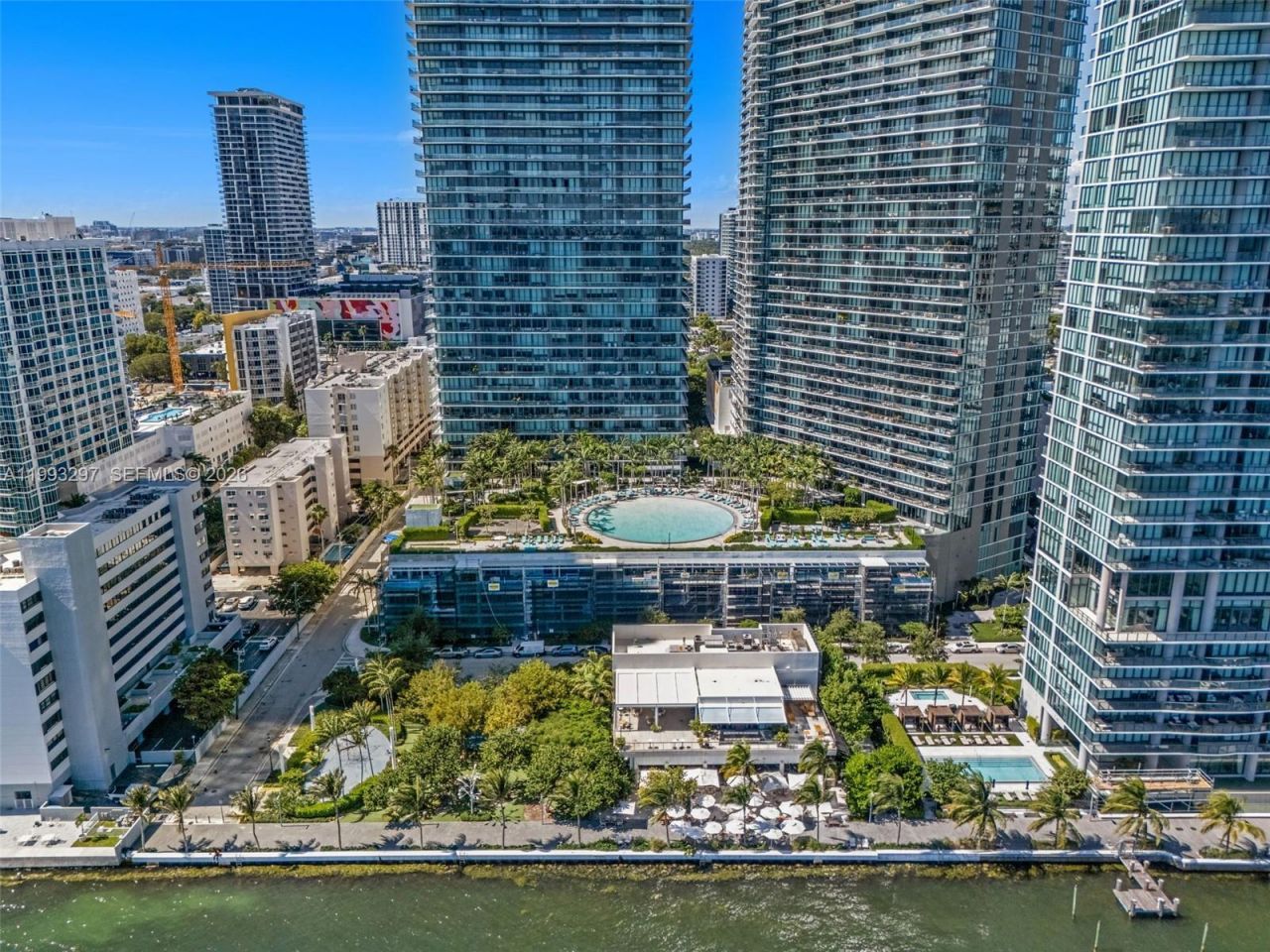 650 NE 32nd St, Unit 2104, Miami, FL 33137 Photo
