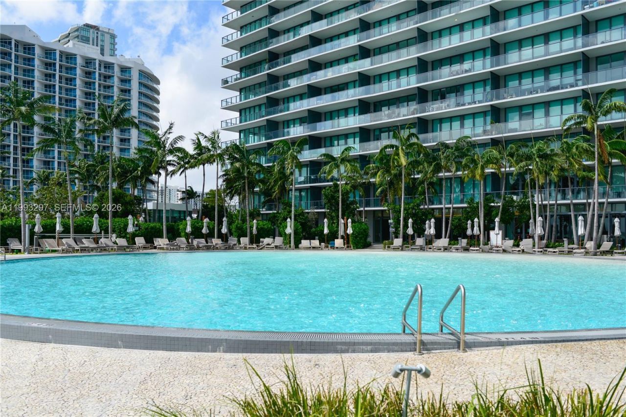 650 NE 32nd St, Unit 2104, Miami, FL 33137 Photo
