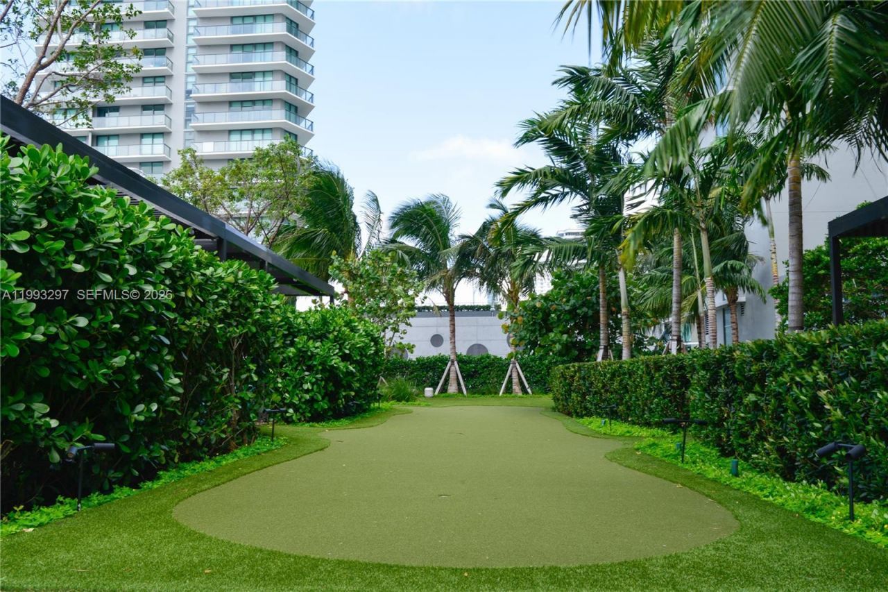 650 NE 32nd St, Unit 2104, Miami, FL 33137 Photo