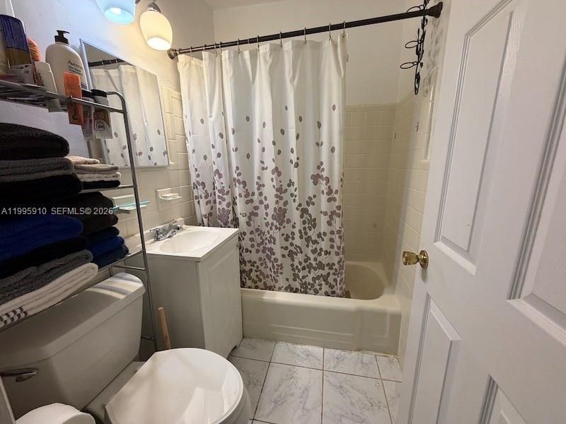446 NW 45th St, Miami, FL 33127 Photo