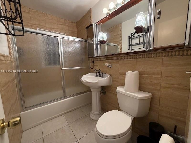 446 NW 45th St, Miami, FL 33127 Photo